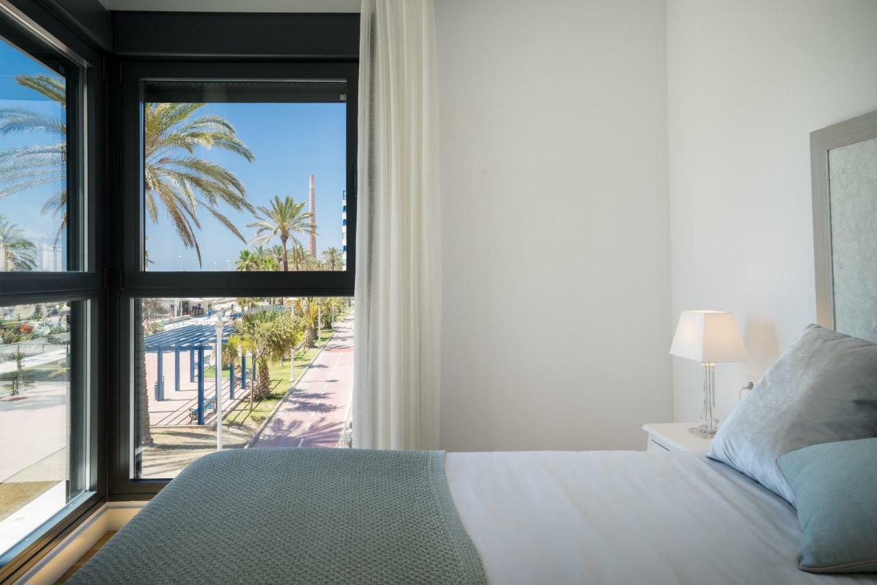 Gran Vivienda De Lujo Frente Al Mar Lejlighed Málaga Eksteriør billede
