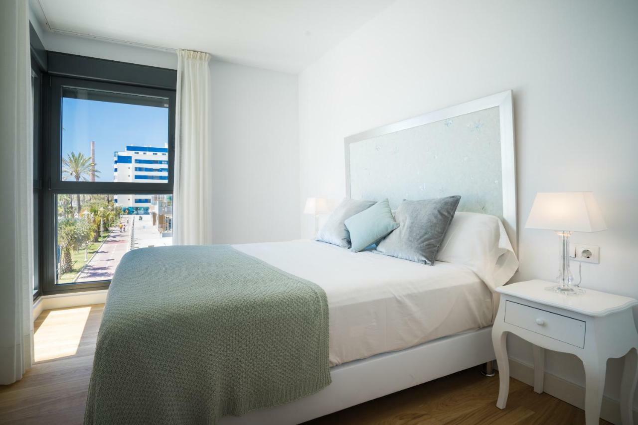 Gran Vivienda De Lujo Frente Al Mar Lejlighed Málaga Eksteriør billede