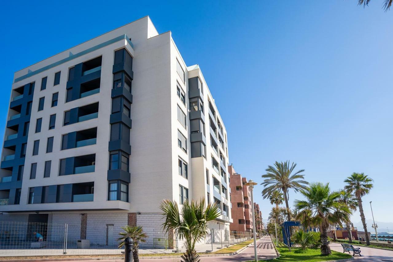 Gran Vivienda De Lujo Frente Al Mar Lejlighed Málaga Eksteriør billede